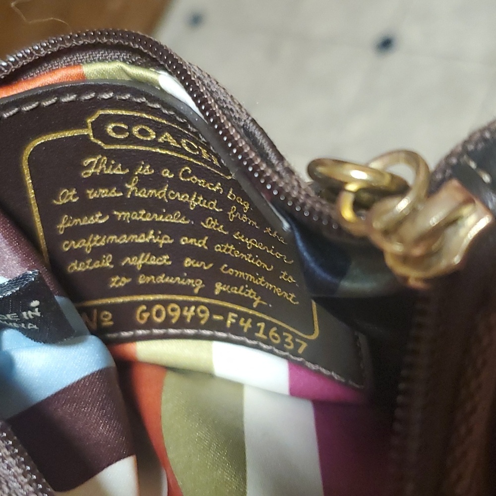 Coach brown wristler - Picture 5 of 6